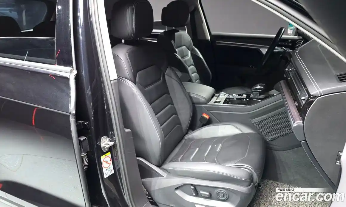 Volkswagen Touareg 2020 3.0 гидро в Москве № 168950, фото 10