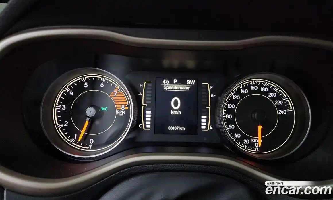 Jeep Cherokee 2017 3.2 гидро в Москве № 169683, фото 8