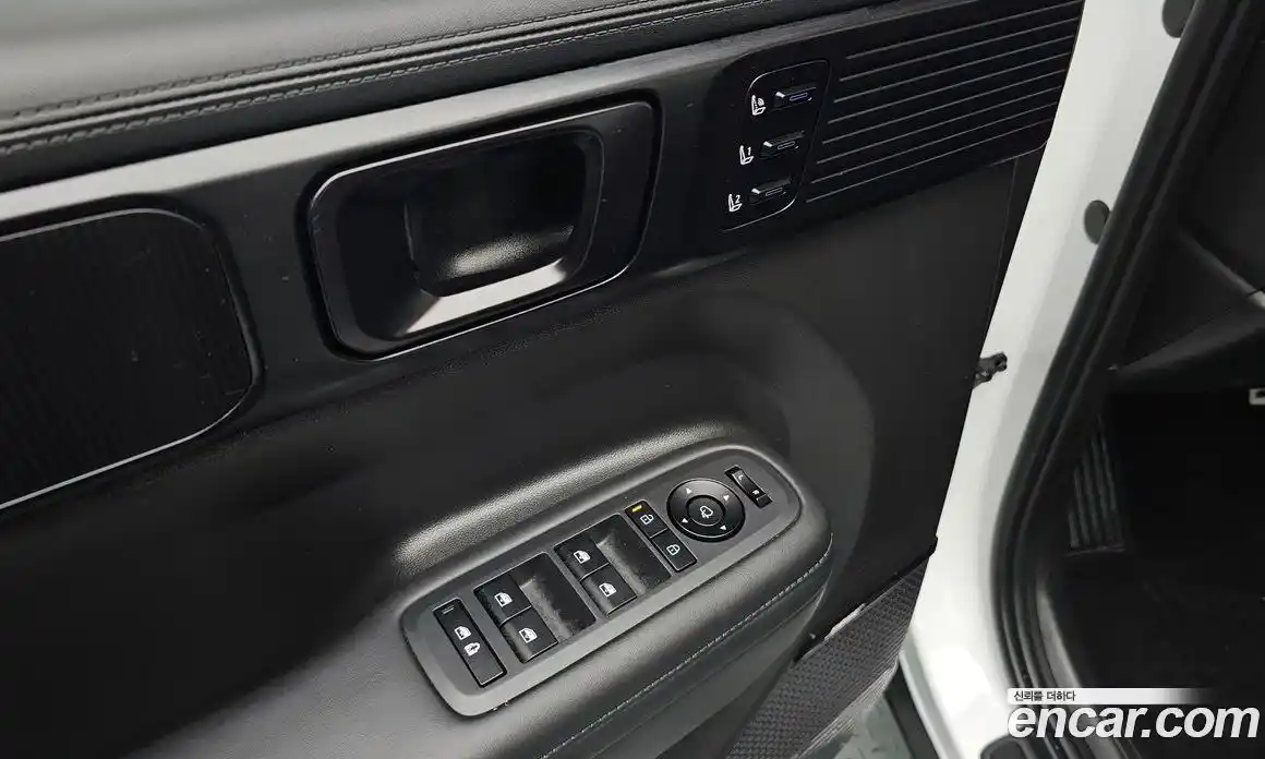 Hyundai Santa Fe 2024 1.6 гидро в Москве № 1757456, фото 28