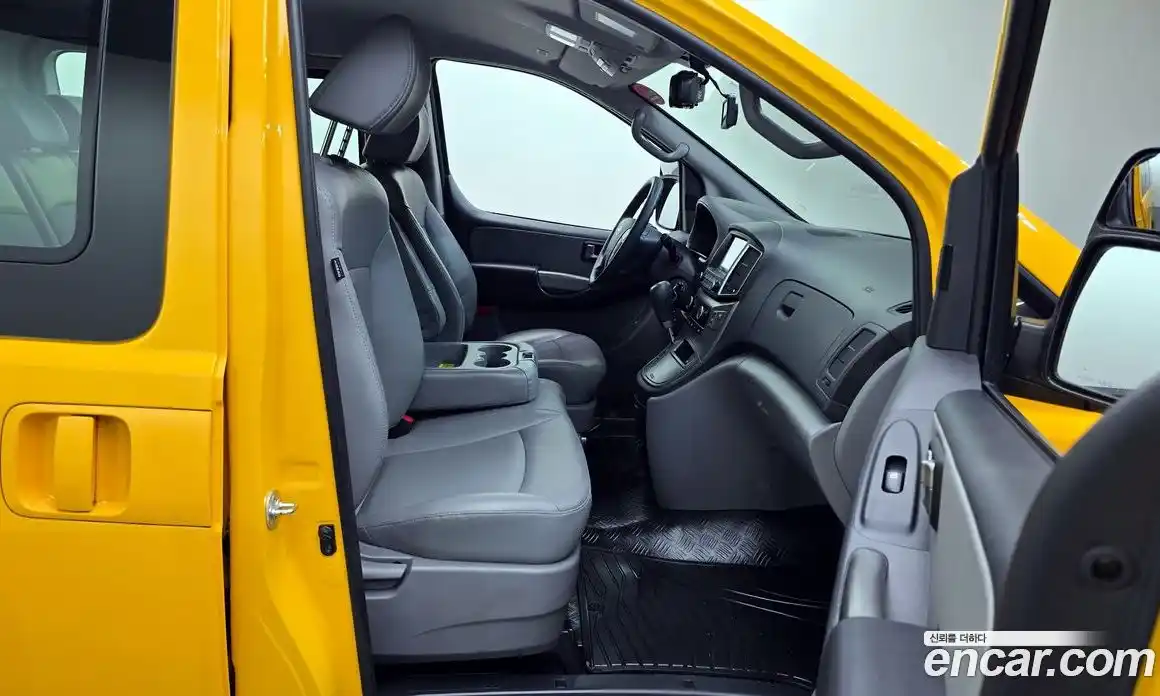 Hyundai Starex 2020 2.4 гидро в Москве № 1757681, фото 16