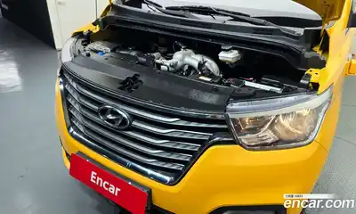 Hyundai Starex 2020 2.4 гидро в Москве № 1757681, миниатюра 6