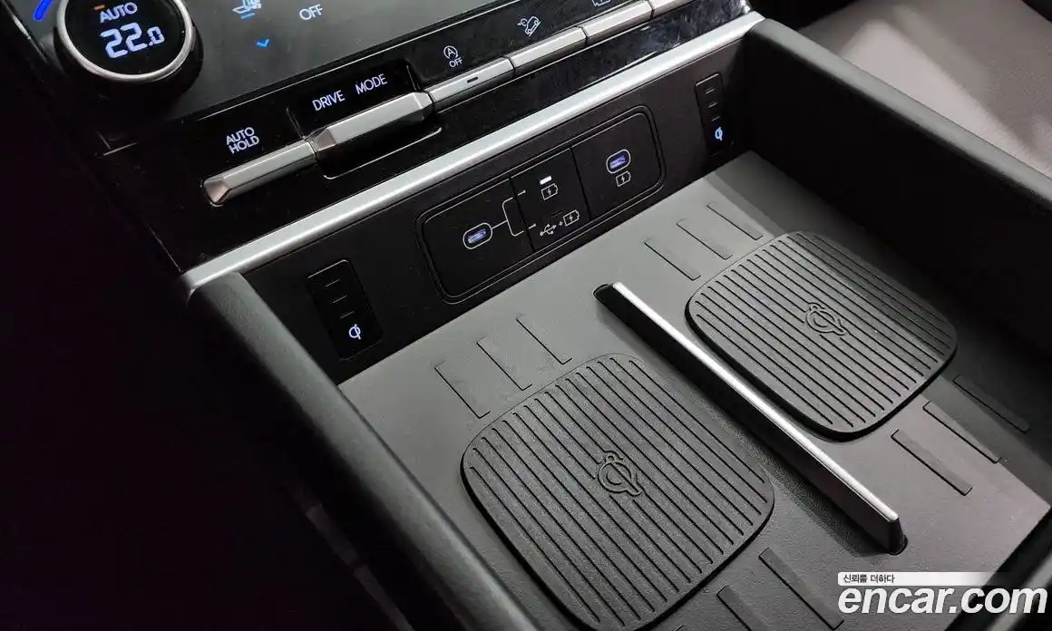 Hyundai Santa Fe 2023 2.5 гидро в Москве № 1757858, фото 39