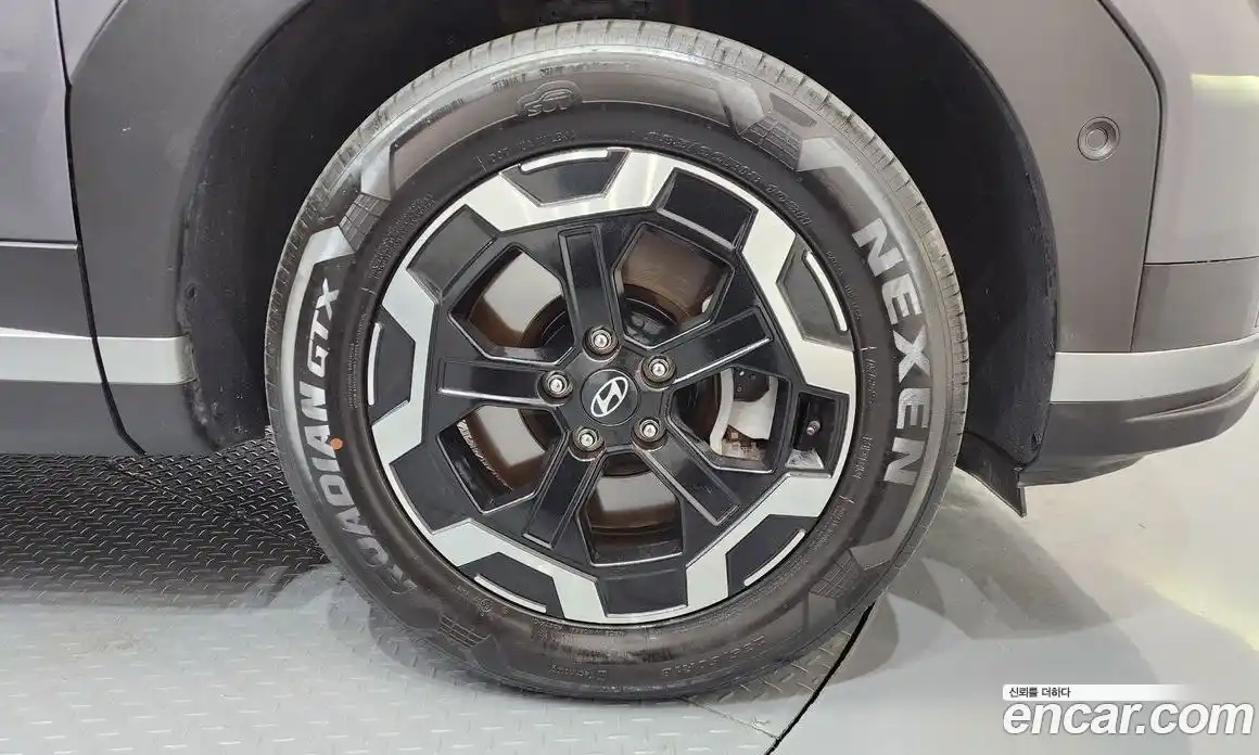 Hyundai Santa Fe 2023 2.5 гидро в Москве № 1757858, фото 7