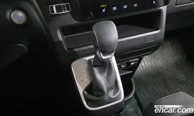 Hyundai Staria 2023 2.2 гидро в Москве № 1830197, миниатюра 12
