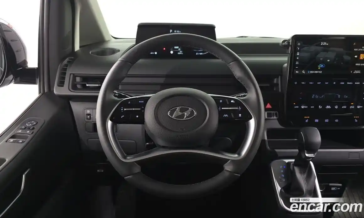 Hyundai Staria 2023 2.2 гидро в Москве № 1830197, фото 20