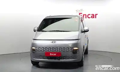 Hyundai Staria 2023 2.2 гидро в Москве № 1830197, миниатюра 3