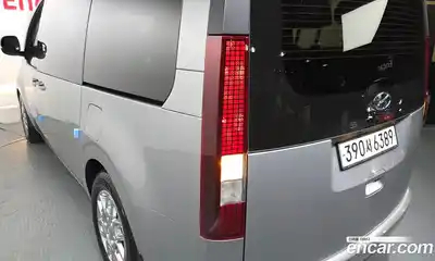 Hyundai Staria 2023 2.2 гидро в Москве № 1830197, миниатюра 9