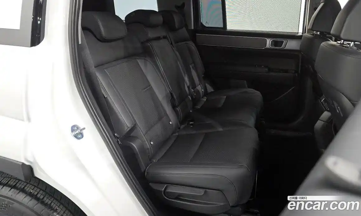 Hyundai Santa Fe 2023 1.6 гидро в Москве № 1830278, фото 17