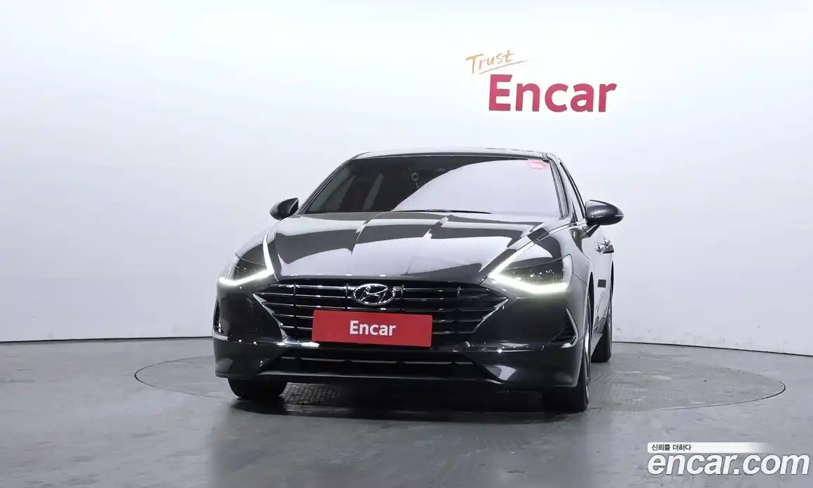 Hyundai Sonata 2019 2.0 гидро в Москве № 1830298, фото 3