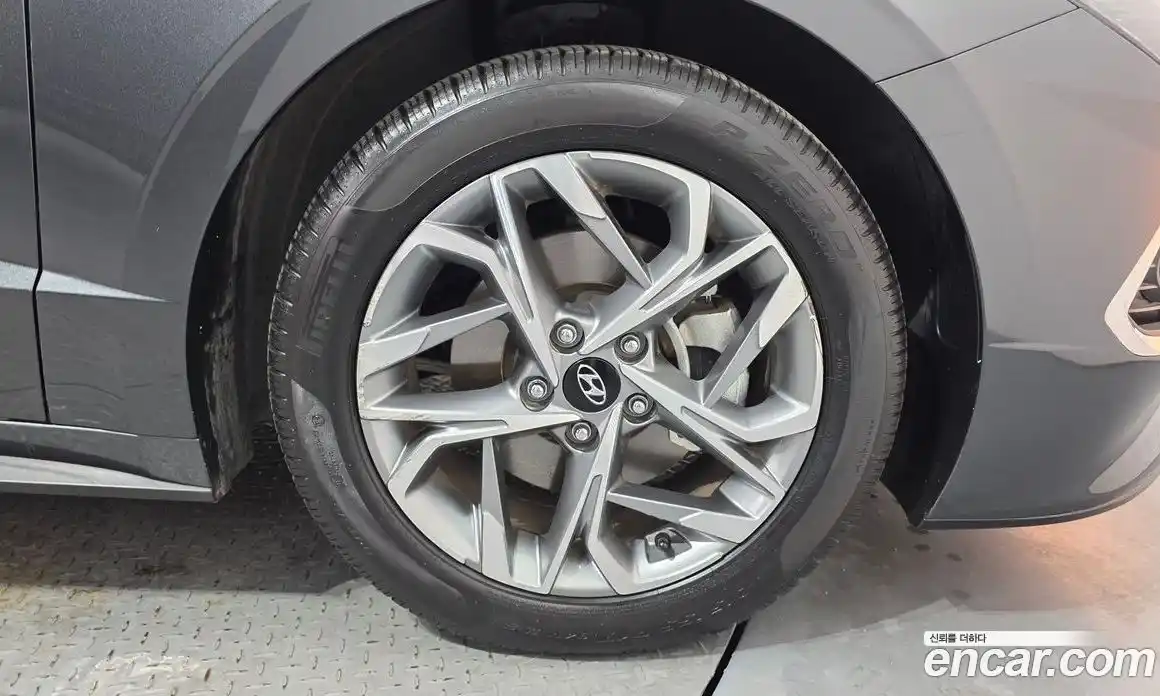 Hyundai Sonata 2019 2.0 гидро в Москве № 1830298, фото 7