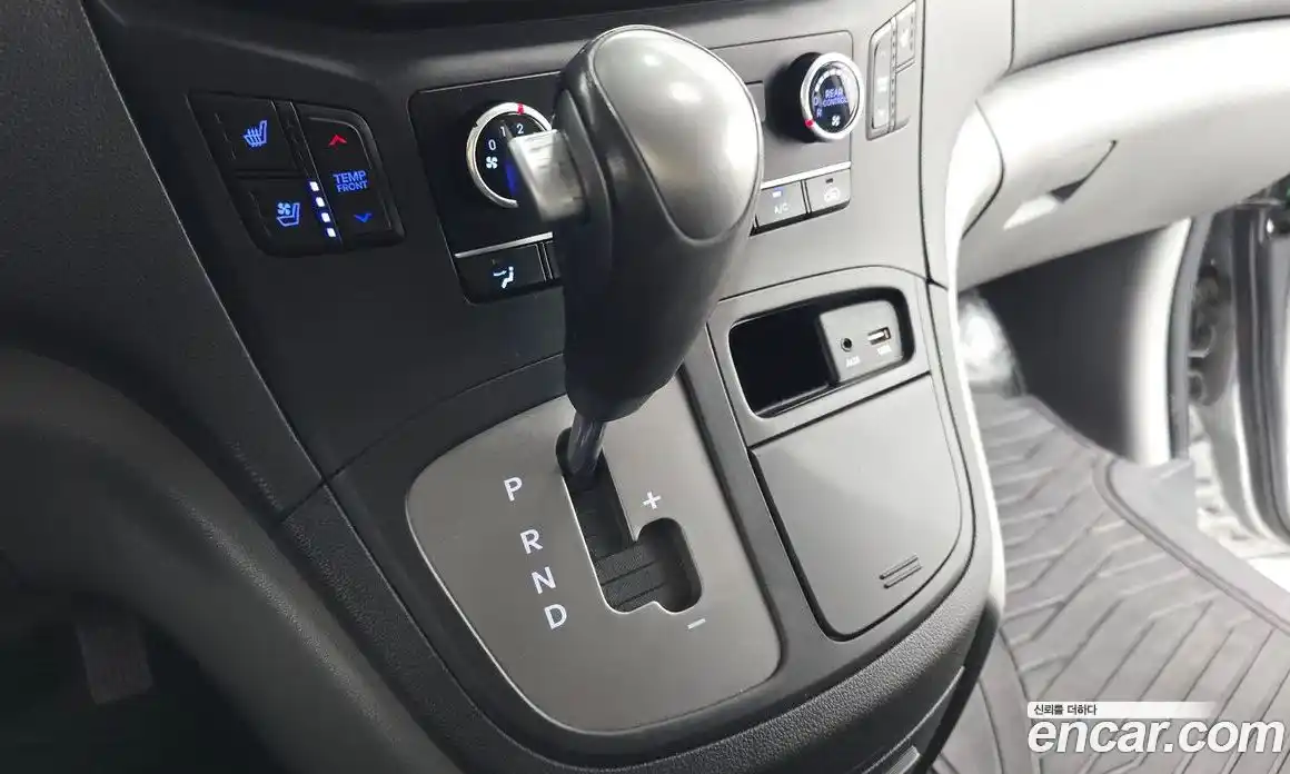 Hyundai Starex 2020 2.5 гидро в Москве № 1830537, фото 12