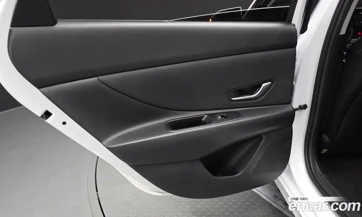 Hyundai Avante 2024 1.6 гидро в Москве № 1830581, фото 15