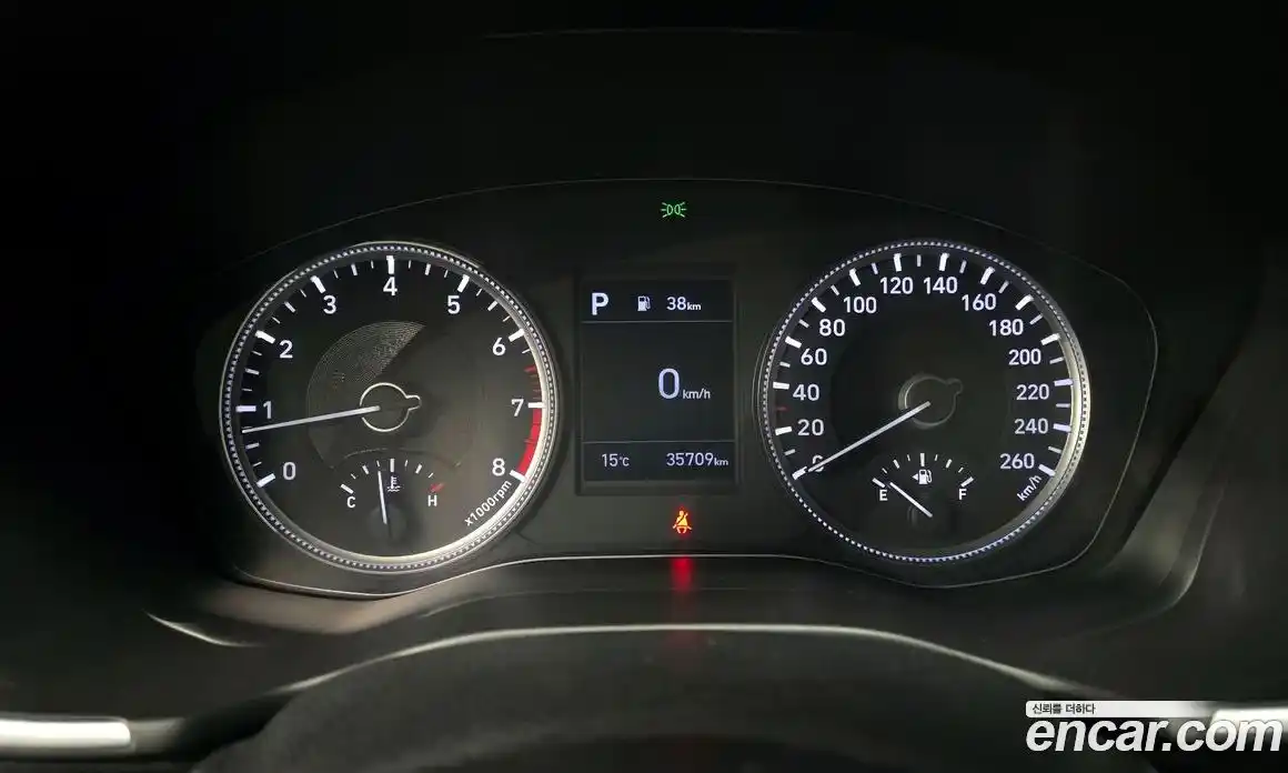 Hyundai Santa Fe 2020 2.0 гидро в Москве № 1830863, фото 11
