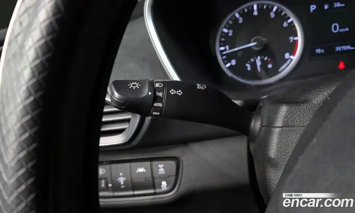 Hyundai Santa Fe 2020 2.0 гидро в Москве № 1830863, фото 24