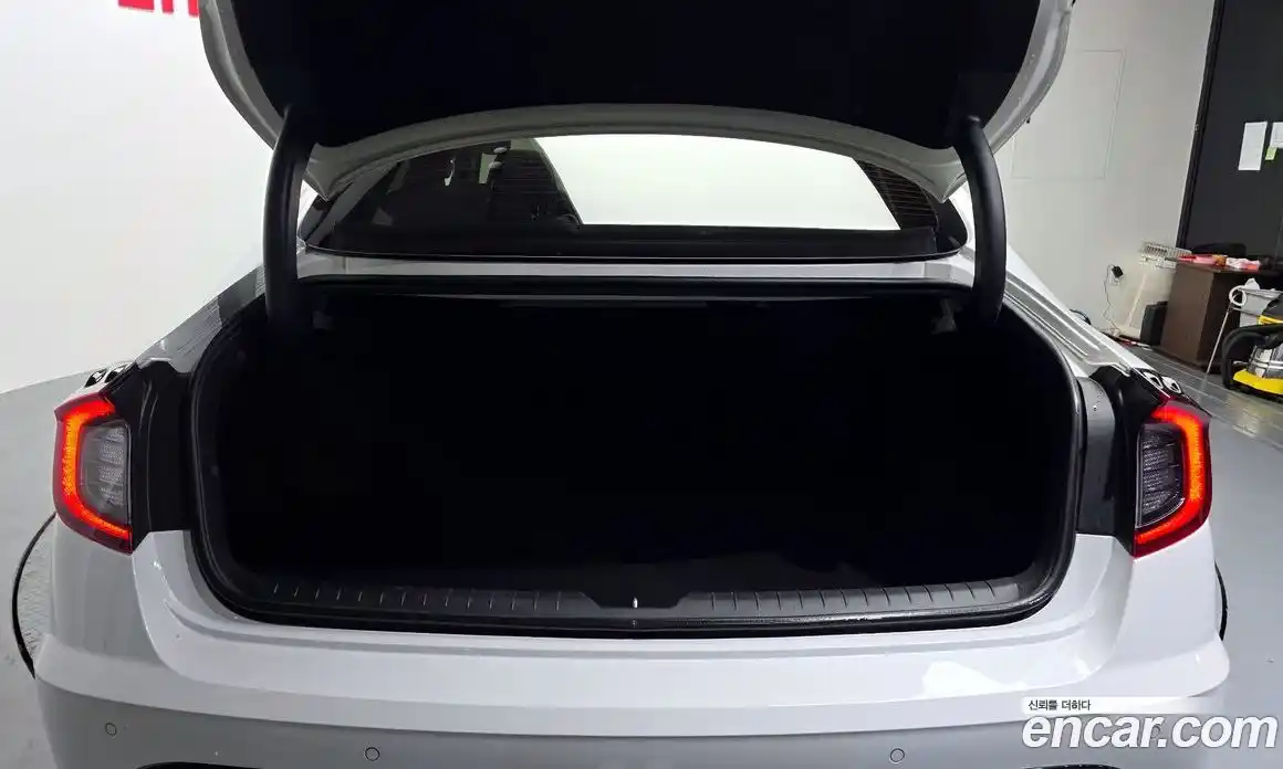 Hyundai Sonata 2021 2.0 гидро в Москве № 1831001, фото 28