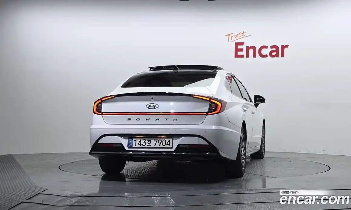 Hyundai Sonata 2021 2.0 гидро в Москве № 1831001, фото 4