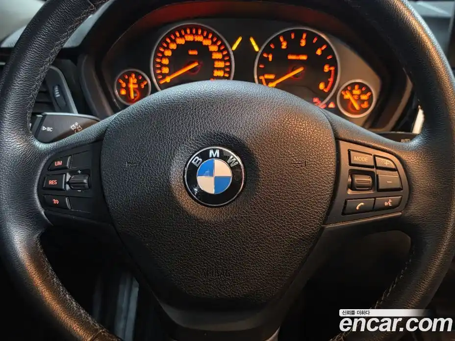 BMW 3-Series 2017 2.0 гидро в Москве № 1831205, фото 15