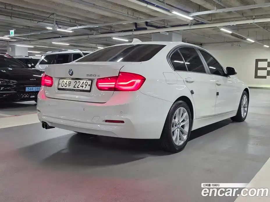 BMW 3-Series 2017 2.0 гидро в Москве № 1831205, фото 4