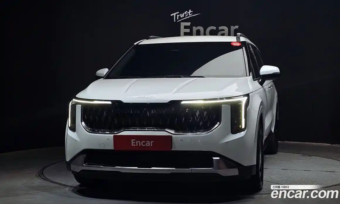 Kia Canival 2024 1.6 гидро в Москве № 1831349, фото 3