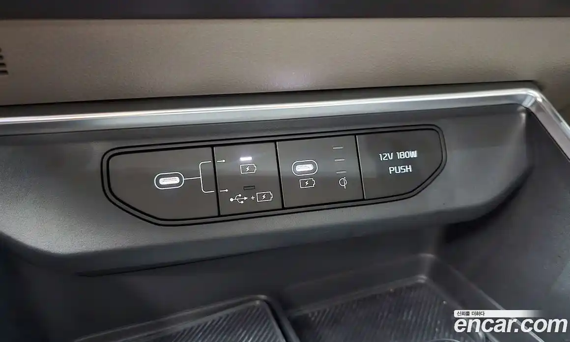 Kia Canival 2024 1.6 гидро в Москве № 1831349, фото 32
