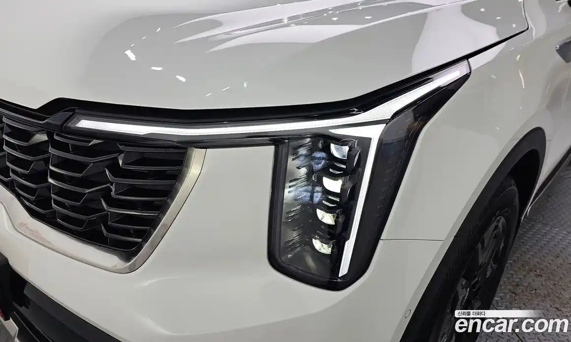 Kia Sorento 2024 1.6 гидро в Москве № 1831358, фото 8