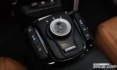 Kia Seltos 2025 1.6 гидро в Москве № 1831398, миниатюра 11