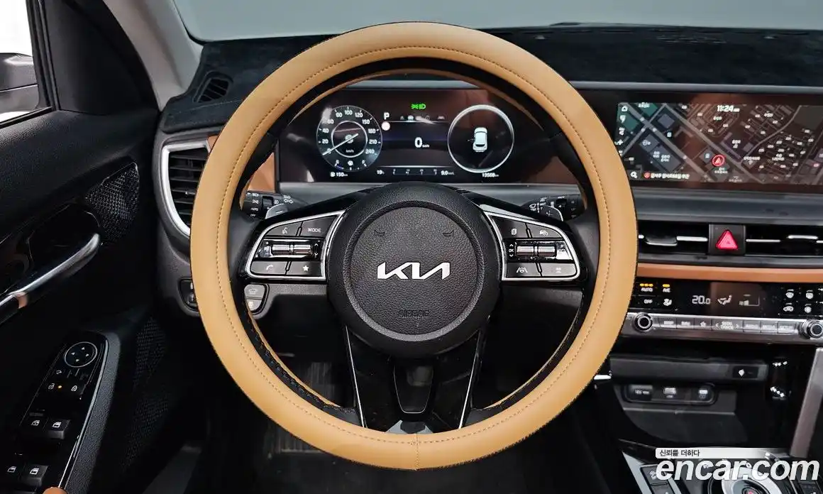 Kia Seltos 2025 1.6 гидро в Москве № 1831398, фото 17