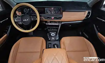 Kia Seltos 2025 1.6 гидро в Москве № 1831398, миниатюра 9