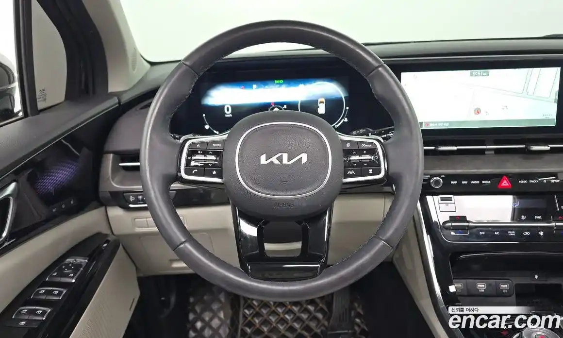 Kia Canival 2023 3.5 гидро в Москве № 1831711, фото 19