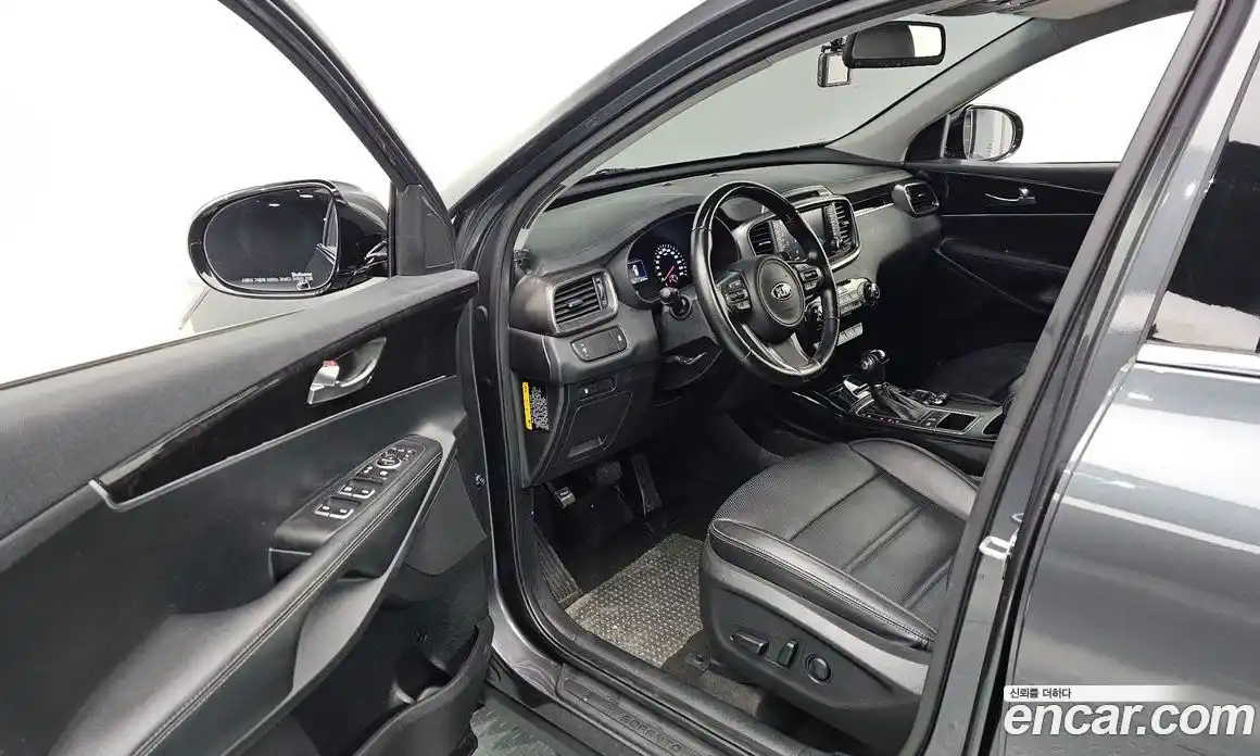 Kia Sorento 2015 2.0 гидро в Москве № 1831773, фото 17