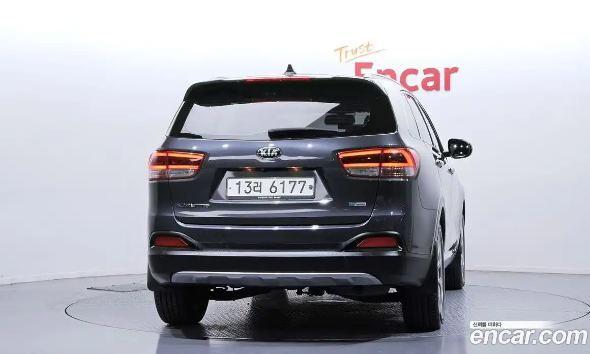 Kia Sorento 2015 2.0 гидро в Москве № 1831773, фото 4