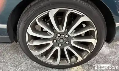 Land Rover Range-Rover 2016 5.0 гидро в Москве № 1837329, миниатюра 9