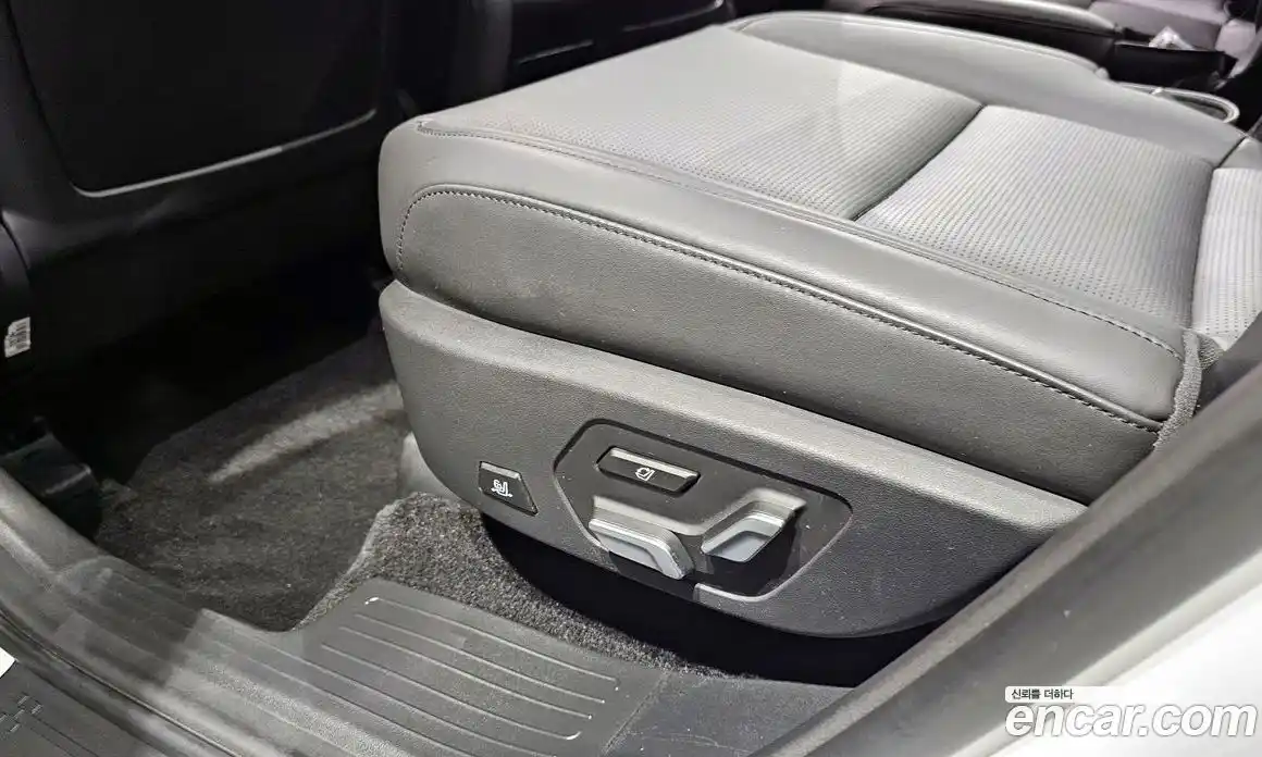 Hyundai Santa Fe 2023 2.5 гидро в Москве № 1903453, фото 32