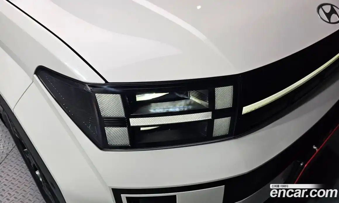 Hyundai Santa Fe 2023 2.5 гидро в Москве № 1903453, фото 8