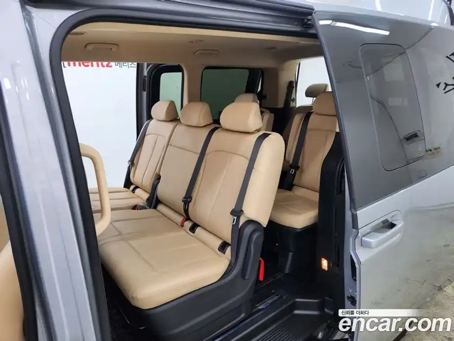 Hyundai Staria 2022 2.2 гидро в Москве № 1903772, фото 14