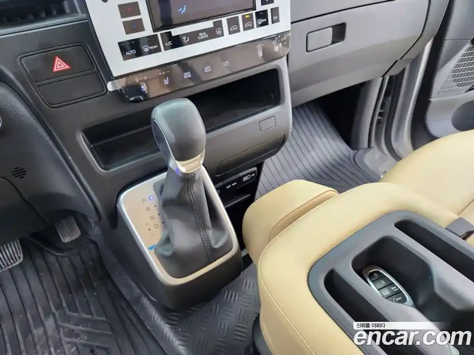 Hyundai Staria 2022 2.2 гидро в Москве № 1903772, фото 17