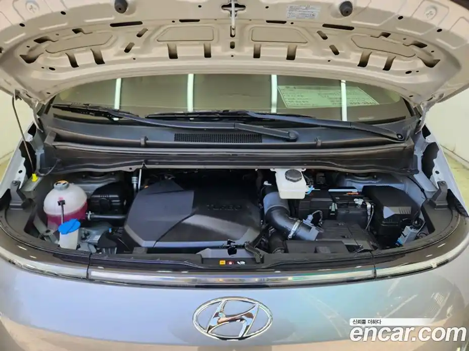 Hyundai Staria 2022 2.2 гидро в Москве № 1903772, фото 8