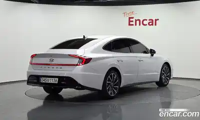 Hyundai Sonata 2022 2.0 гидро в Москве № 1904075, миниатюра 2