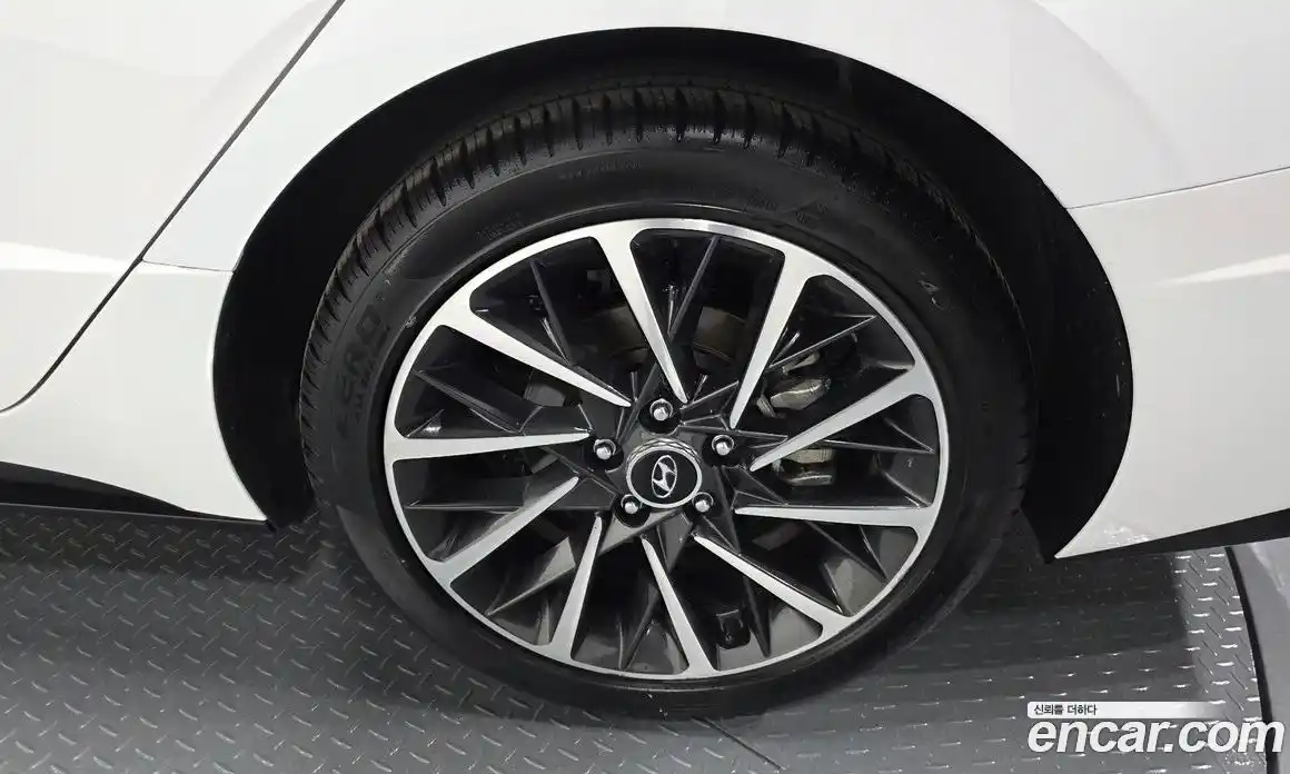 Hyundai Sonata 2022 2.0 гидро в Москве № 1904075, фото 7
