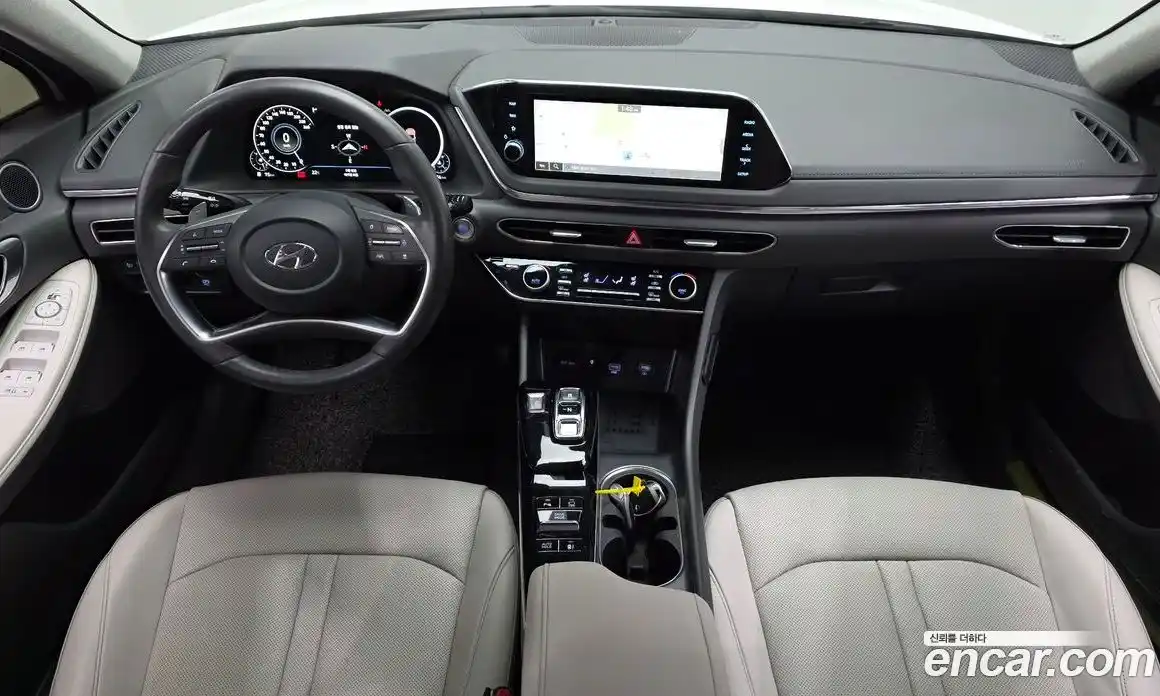 Hyundai Sonata 2022 2.0 гидро в Москве № 1904075, фото 10