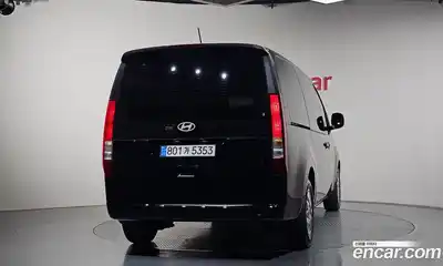 Hyundai Staria 2024 2.2 гидро в Москве № 1904078, миниатюра 4