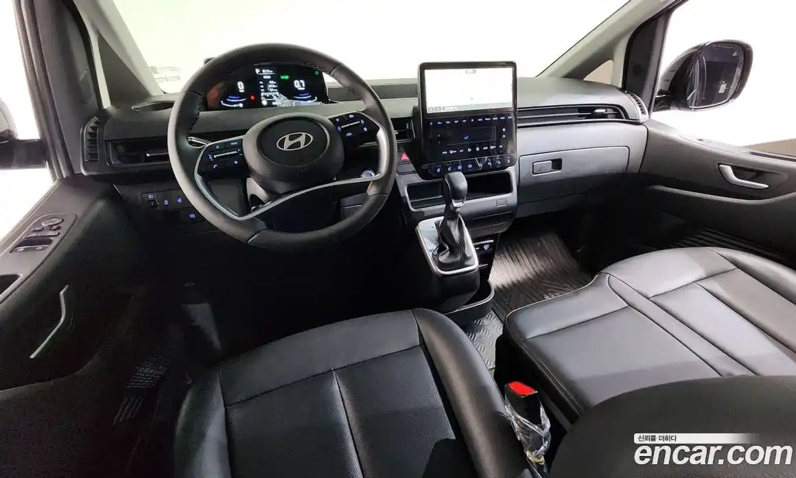 Hyundai Staria 2024 2.2 гидро в Москве № 1904078, фото 7
