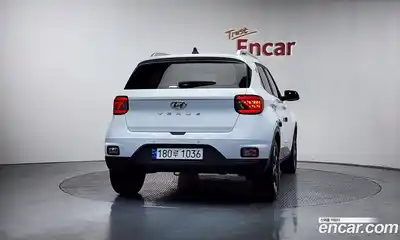 Hyundai Venue 2023 1.6 гидро в Москве № 1904108, миниатюра 3