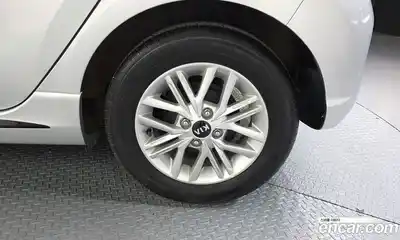Kia Morning 2020 1.0 гидро в Москве № 1904347, миниатюра 7