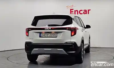 Kia Seltos 2024 1.6 гидро в Москве № 1904359, миниатюра 4