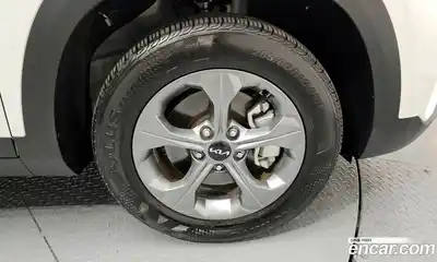Kia Seltos 2024 1.6 гидро в Москве № 1904359, миниатюра 7