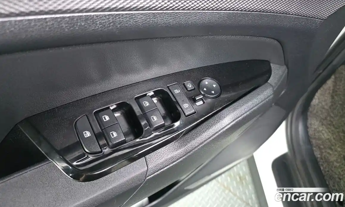Kia Sportage 2023 1.6 гидро в Москве № 1904684, фото 31