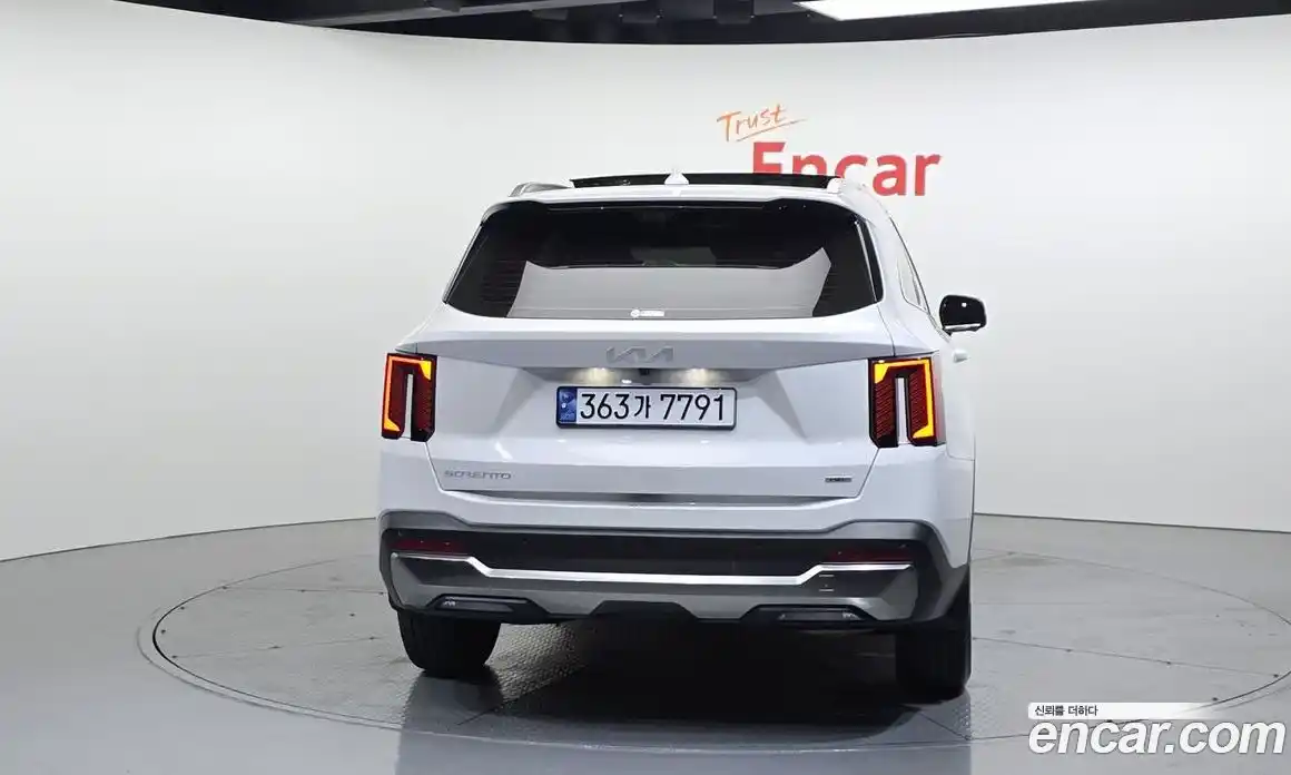 Kia Sorento 2024 1.6 гидро в Москве № 1904877, фото 4