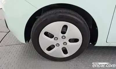 Kia Ray 2023 1.0 гидро в Москве № 1904892, миниатюра 5