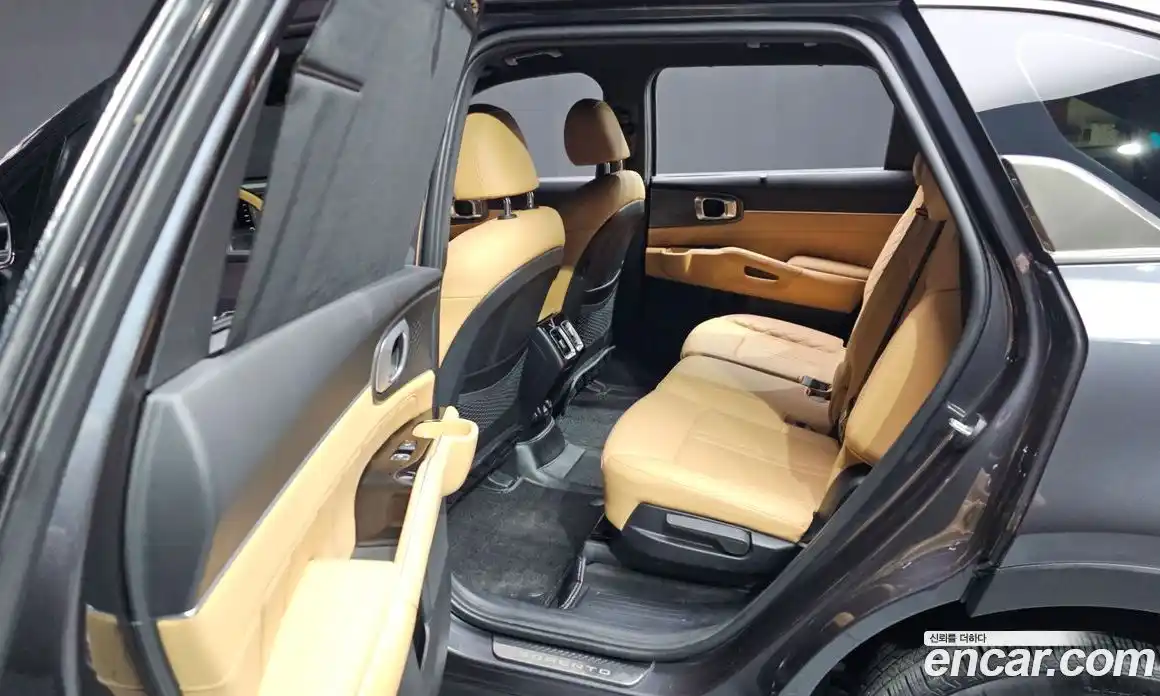 Kia Sorento 2021 1.6 гидро в Москве № 1904955, фото 13